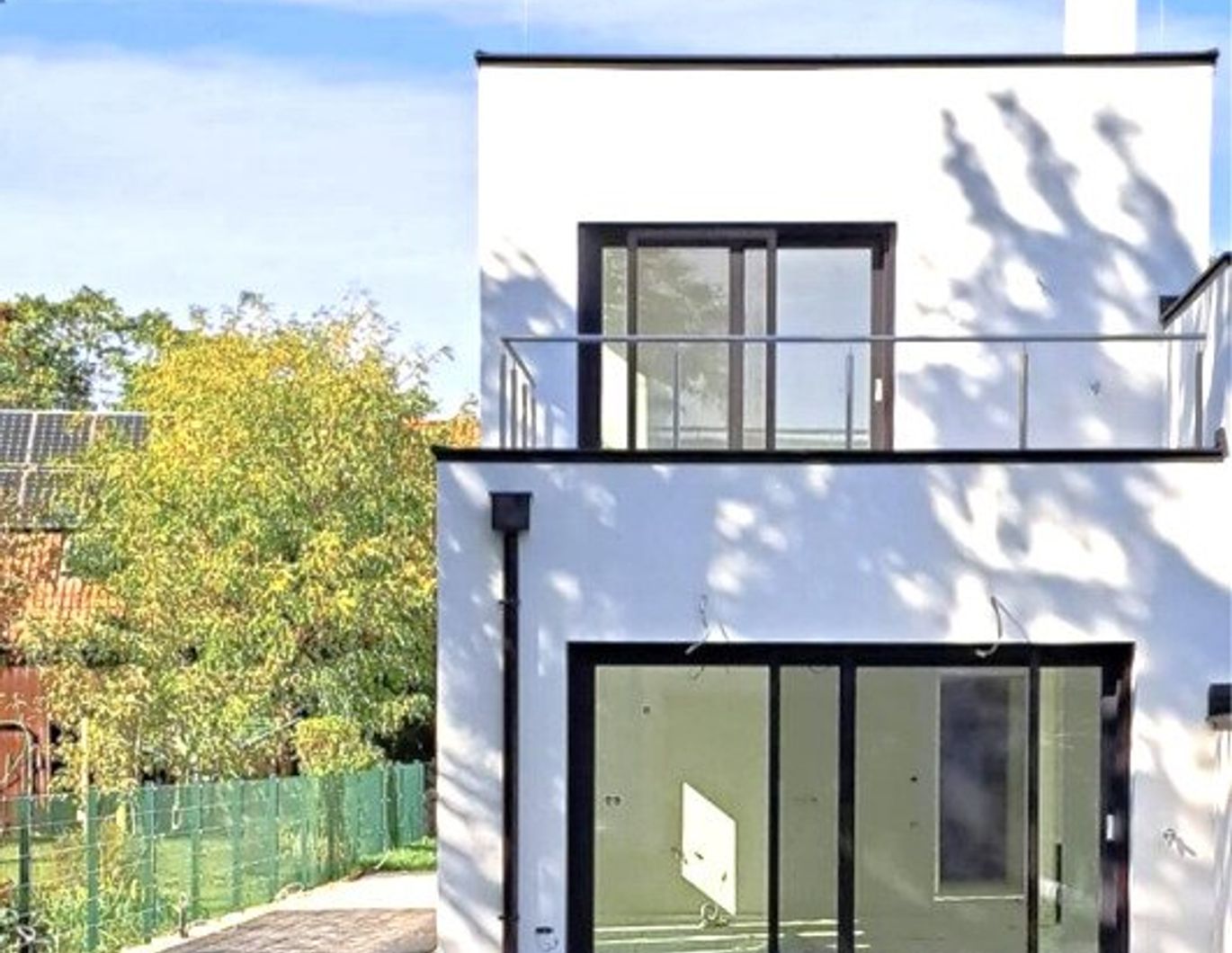 Einfamilienhaus im Erstbezug mit moderner Technik