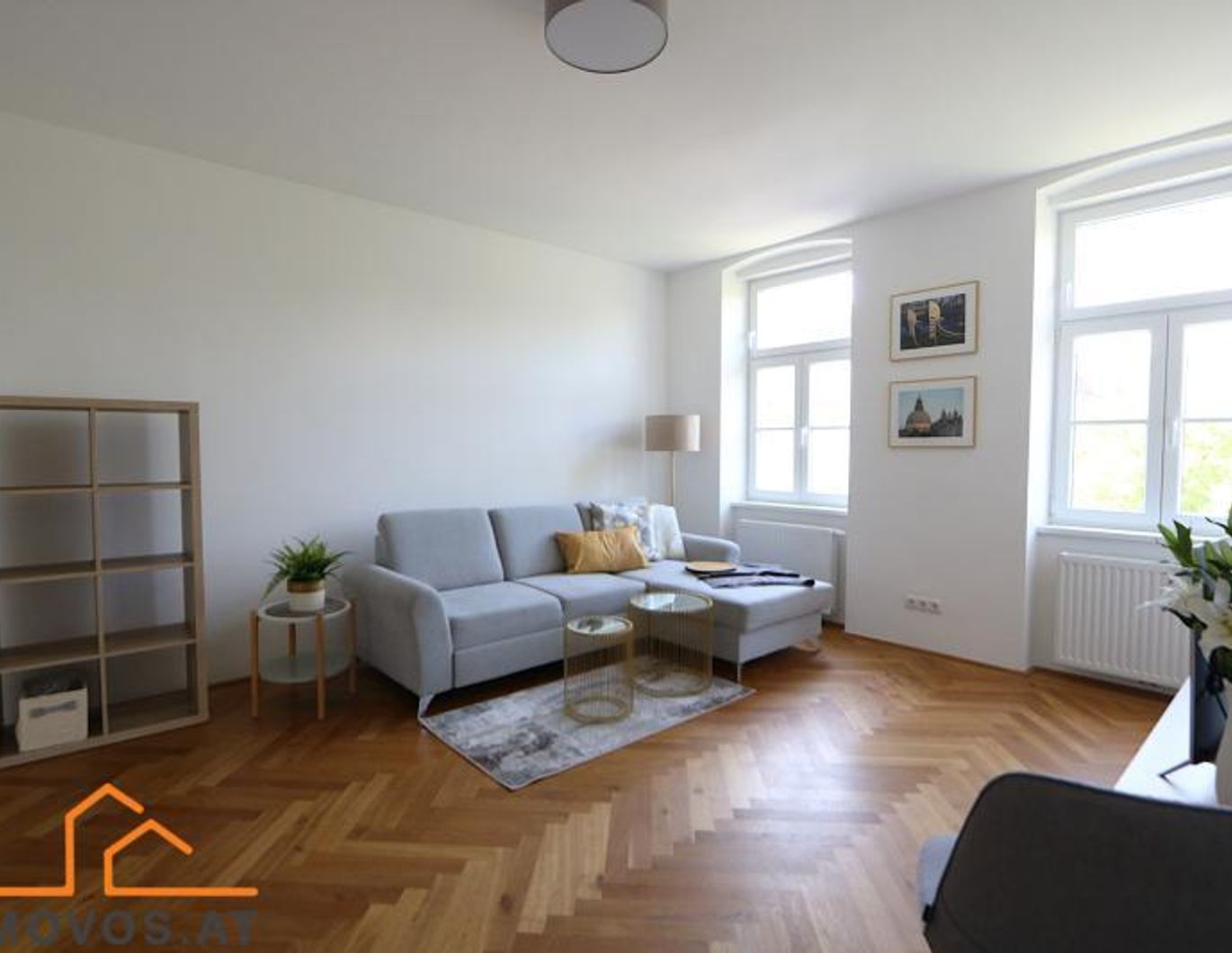 Altbau-Charme + moderner Komfort + 12 m2 Balkon + U-3 Nähe: 2,5 Zimmer + Wohn-Küche + Innenhof-Balkon
