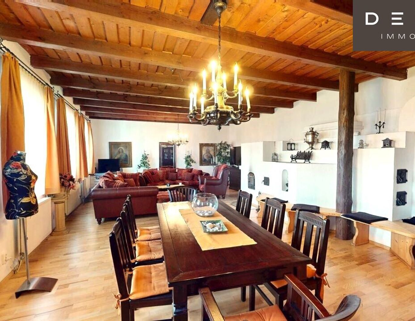 LANDSITZ IN UNGARN - ZWÖLFARKADEN-HERRENHAUS MIT GROSSEM GRUND - PROIVISIONSFREI FÜR DEN KÄUFER