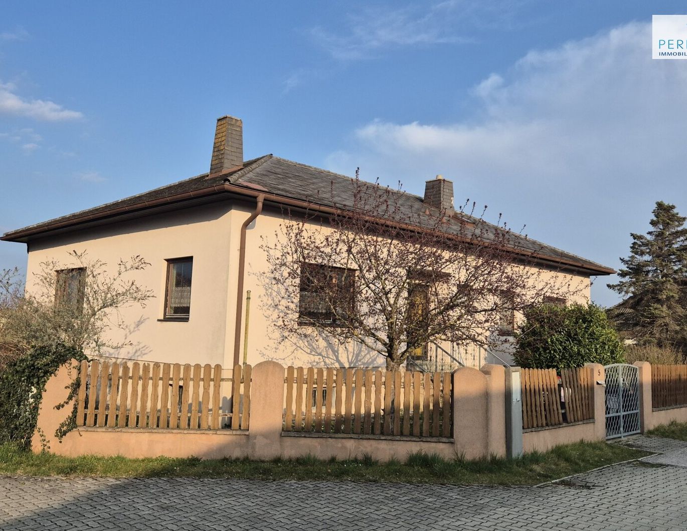 Einfamilienhaus - Bungalow - Tattendorf