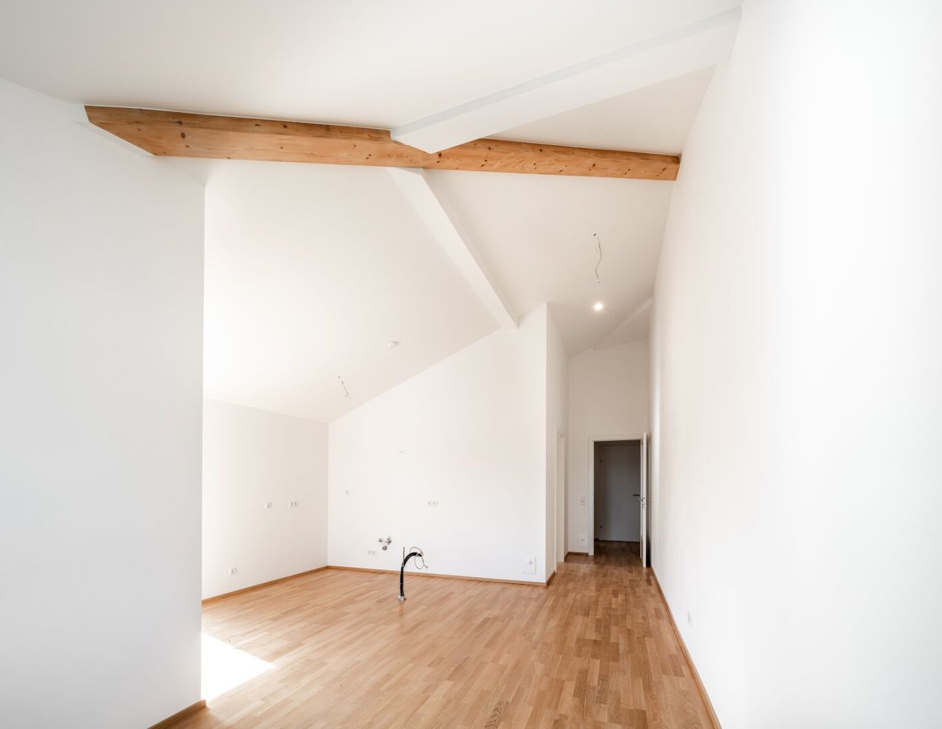 Charmante 3-Zimmer Dachgeschosswohnung Top C15