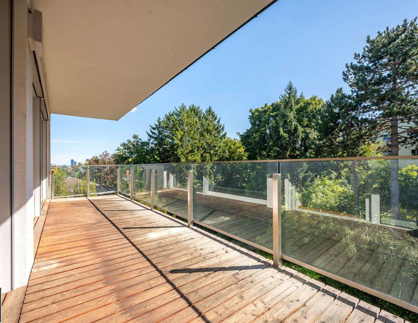 Schöne 3 Zimmer Wohnung mit Balkon im Herzen Döblings!
