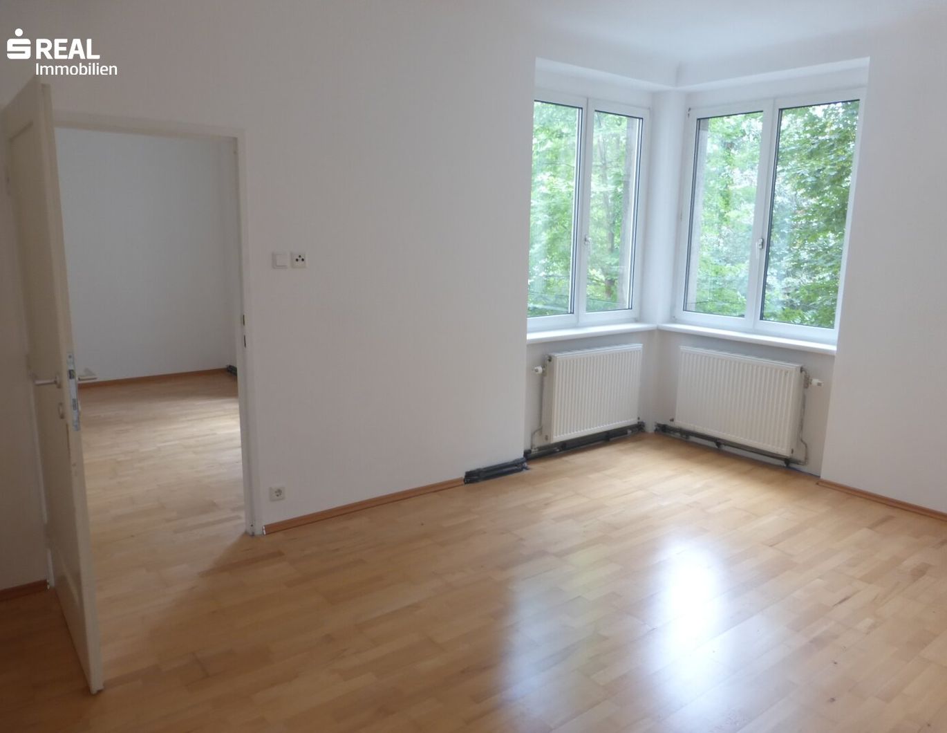 Am Max-Winter-Park - hofseitige 2-Zimmer- Wohnung mit Grünblick - um nur € 259.000,--