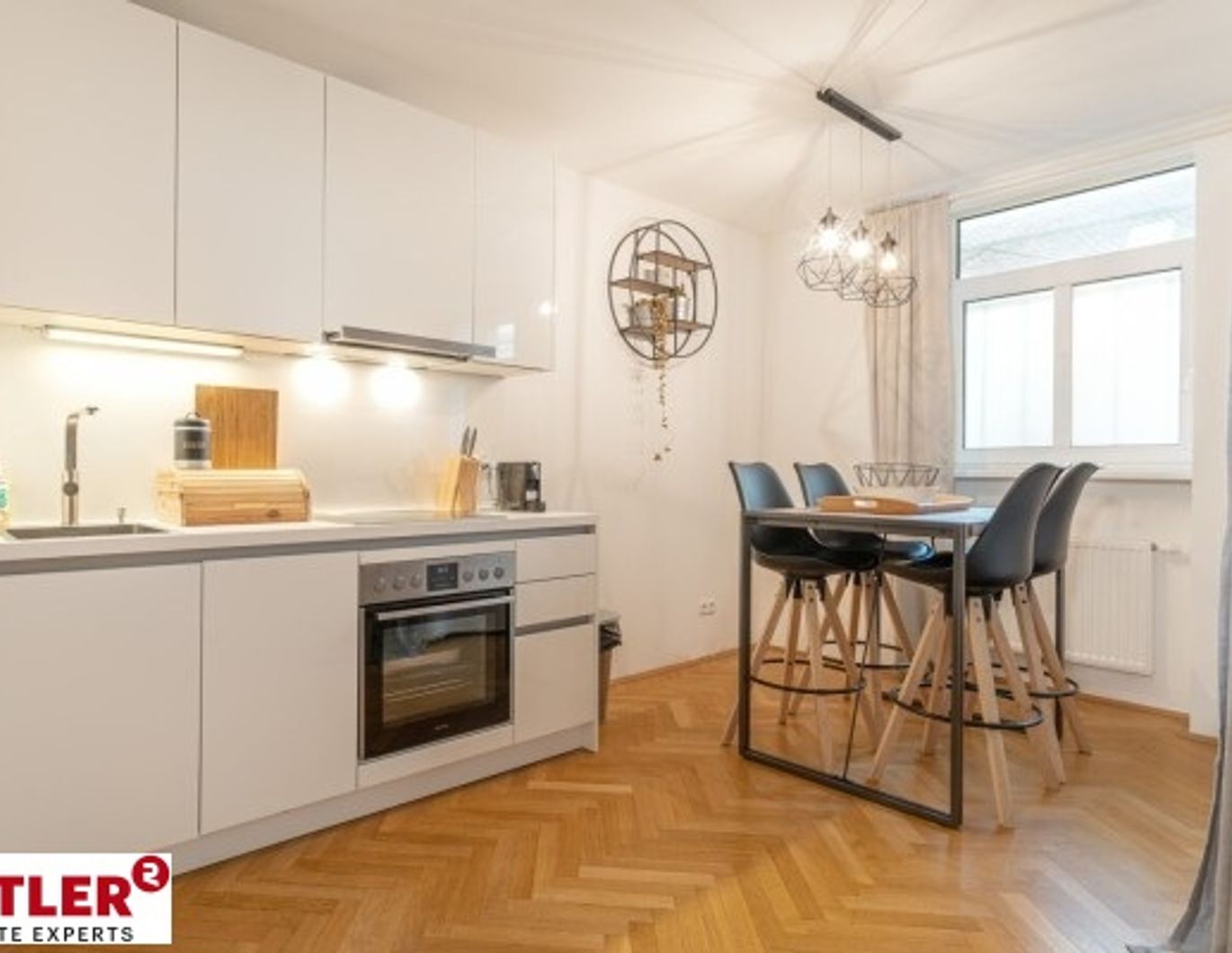 Möblierte 1-Zimmerwohnung in Nähe vom Türkenschanzpark zu verkaufen