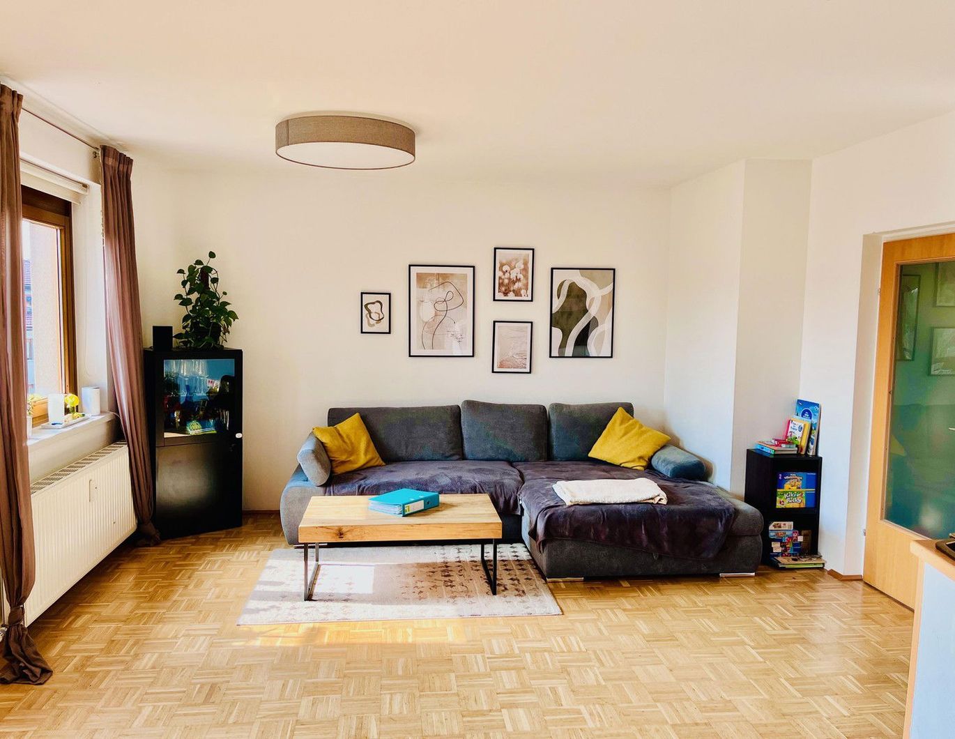 Lichtdurchflutete 4-Zimmer-Wohnung - ideal für Familien oder Paare mit Platzbedarf