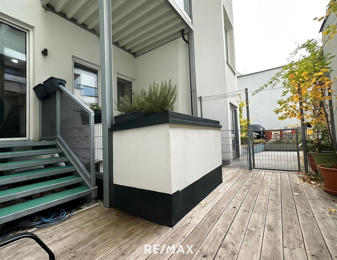 Loftfeeling trifft Lebensfreude - Exklusive 2-Zimmer Neubauwohnung mit privater Terrasse