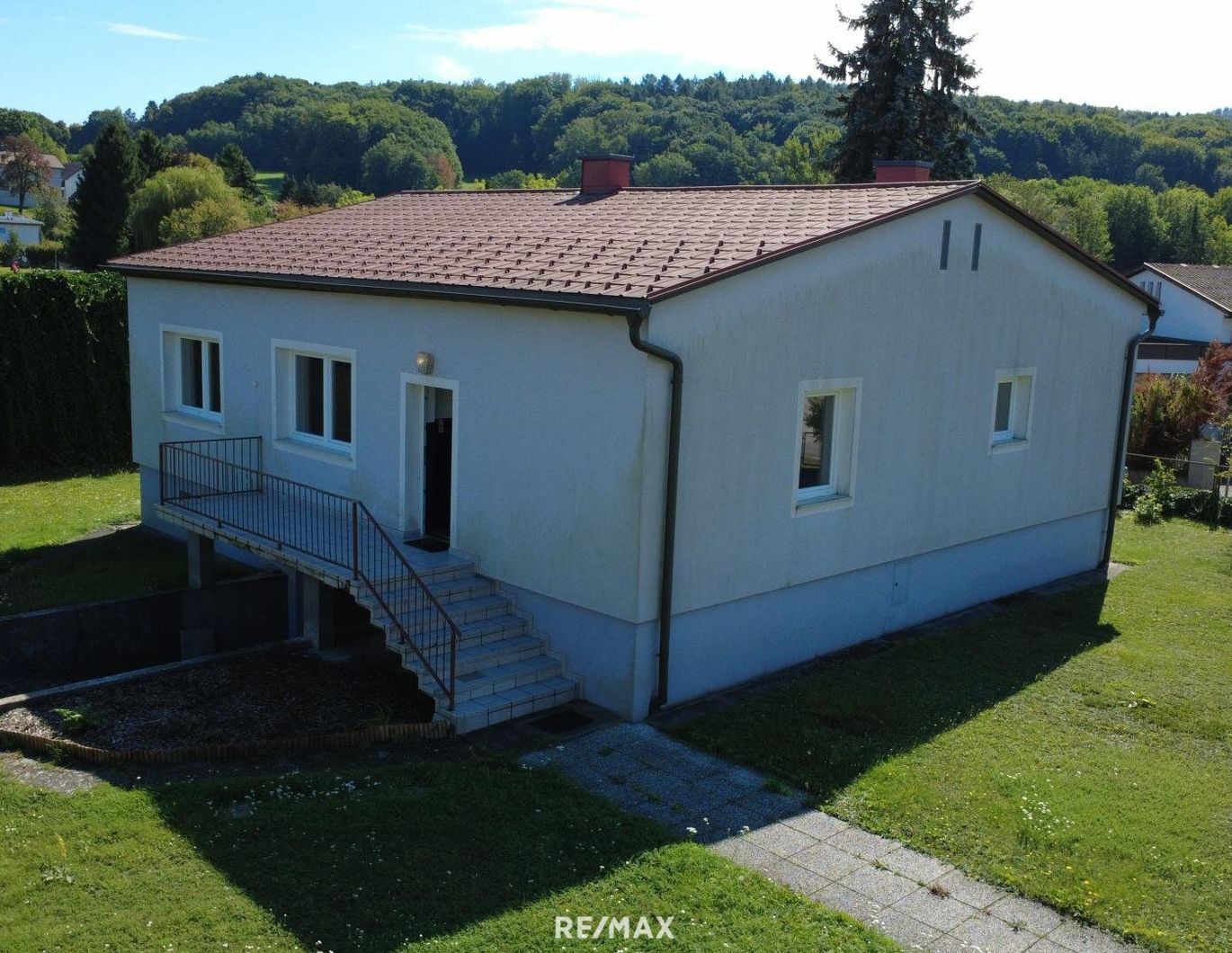 Familienfreundlicher Bungalow mit großzügigem Grundstück in Wilhelmsburg