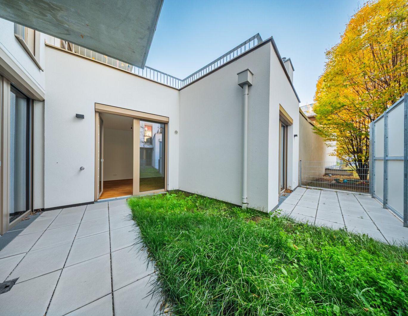 AB INS BEET >> besonders helle Gartenwohnung mit zwei Badezimmer >> ruhig und sonnig