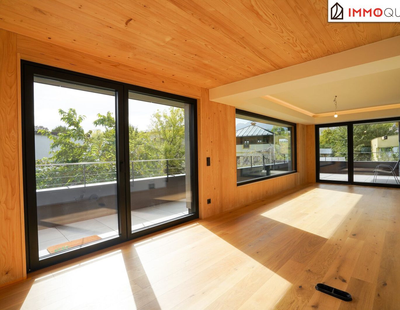 Zwischen Stadtflair und Alpenblick! Lebensfreude am Almkanal - Panoramawohnung mit einzigartigem Ausblick