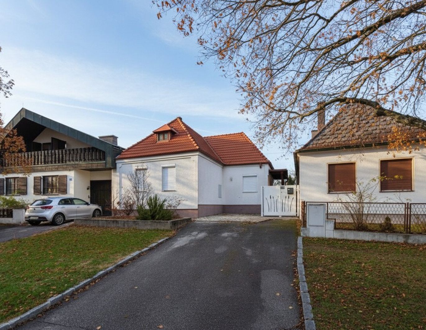 Einfamilienhaus mit Garten, Terrasse & Grillplatz - modernisiert & sofort beziehbar!