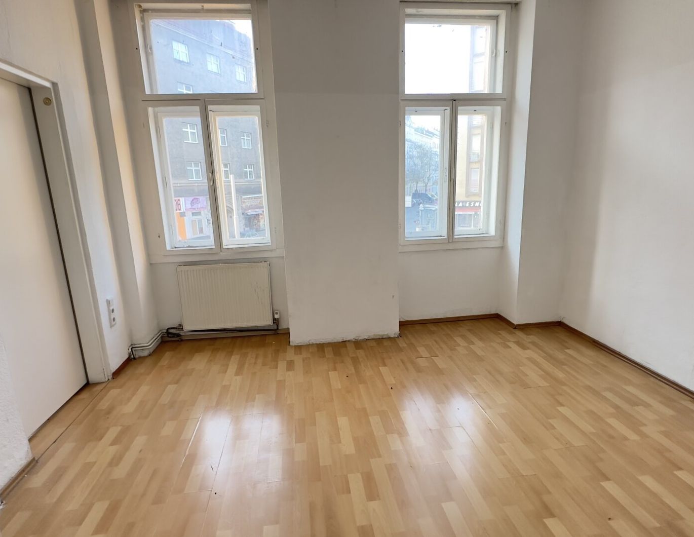 Schnapp dir die unsanierte Altbau- Wohnung