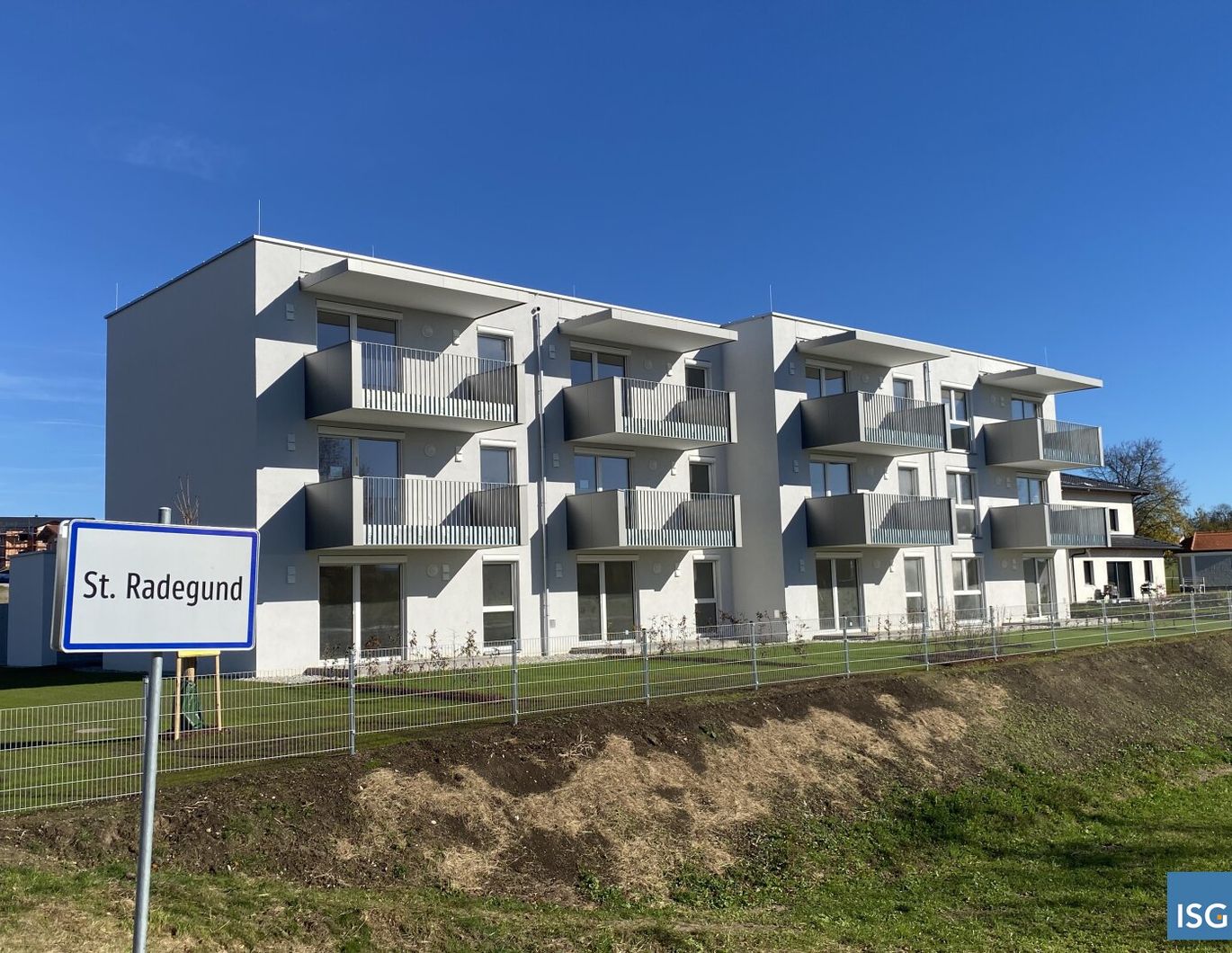 Neubau Mietkauf! 2-Zimmer im 1. OG inkl. Carport, Top 9 - Übergabe Dezember 2025