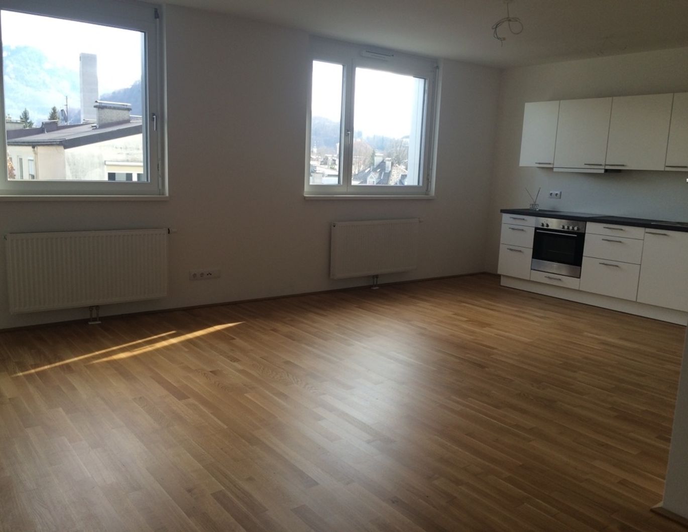 Moderne 2-Zimmer-Wohnung mit Terrasse nahe LKH in 5020 Salzburg - zur Miete ab Oktober 2023