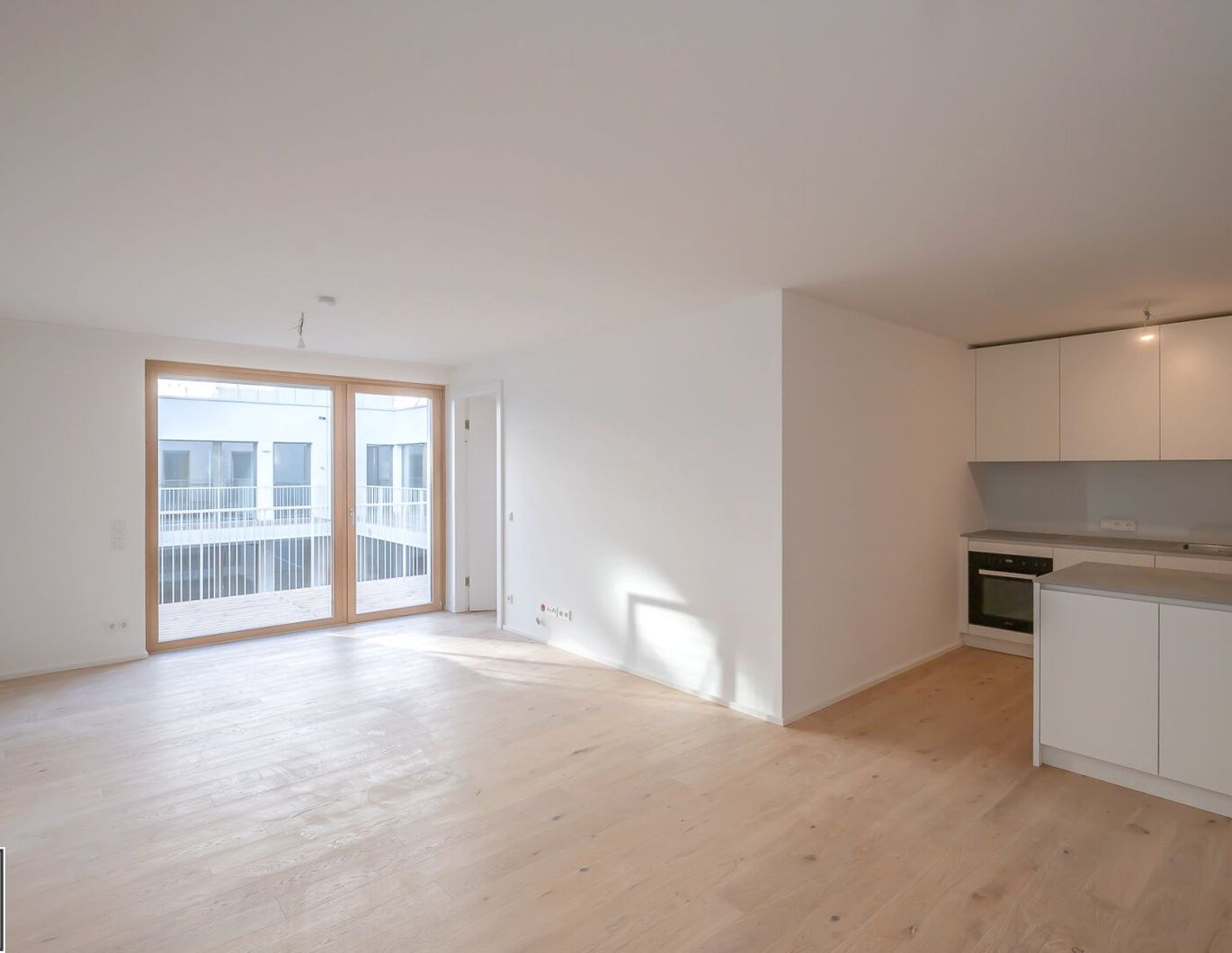 **VIDEOTOUR** zentral und dennoch ruhig! 2 Zimmer Erstbezugswohnung mit Balkon ab sofort beziehbar!
