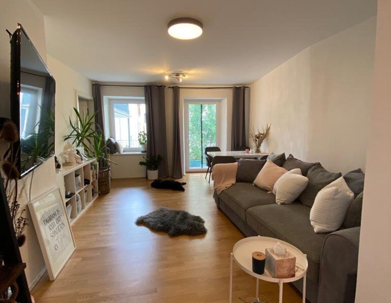 Einzigartige 2-Zimmer-Wohnung in top renoviertem Altbau mit Terrasse + Balkon und möblierter Küche im Stadtzentrum von Schärding