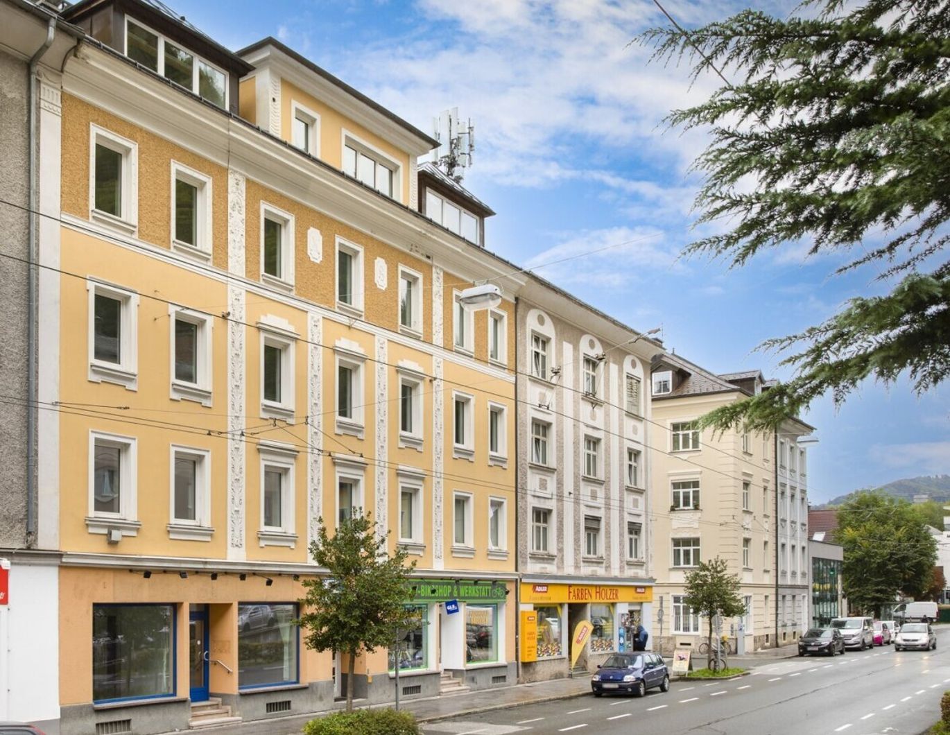 Penthouse mit Galerie, offener Kamin und Terrasse - zu verkaufen!