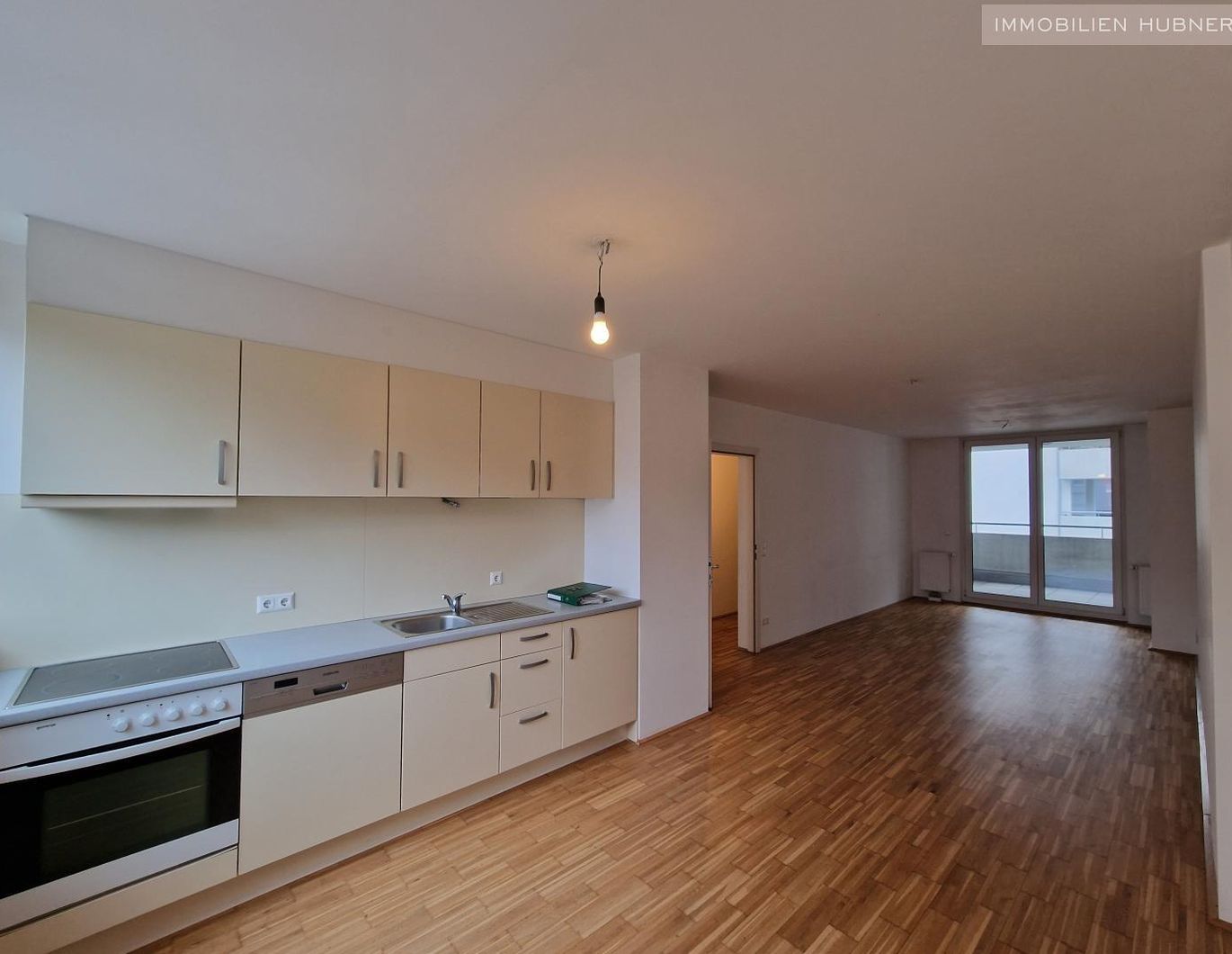 Neubauwohnung mit großer Loggia -