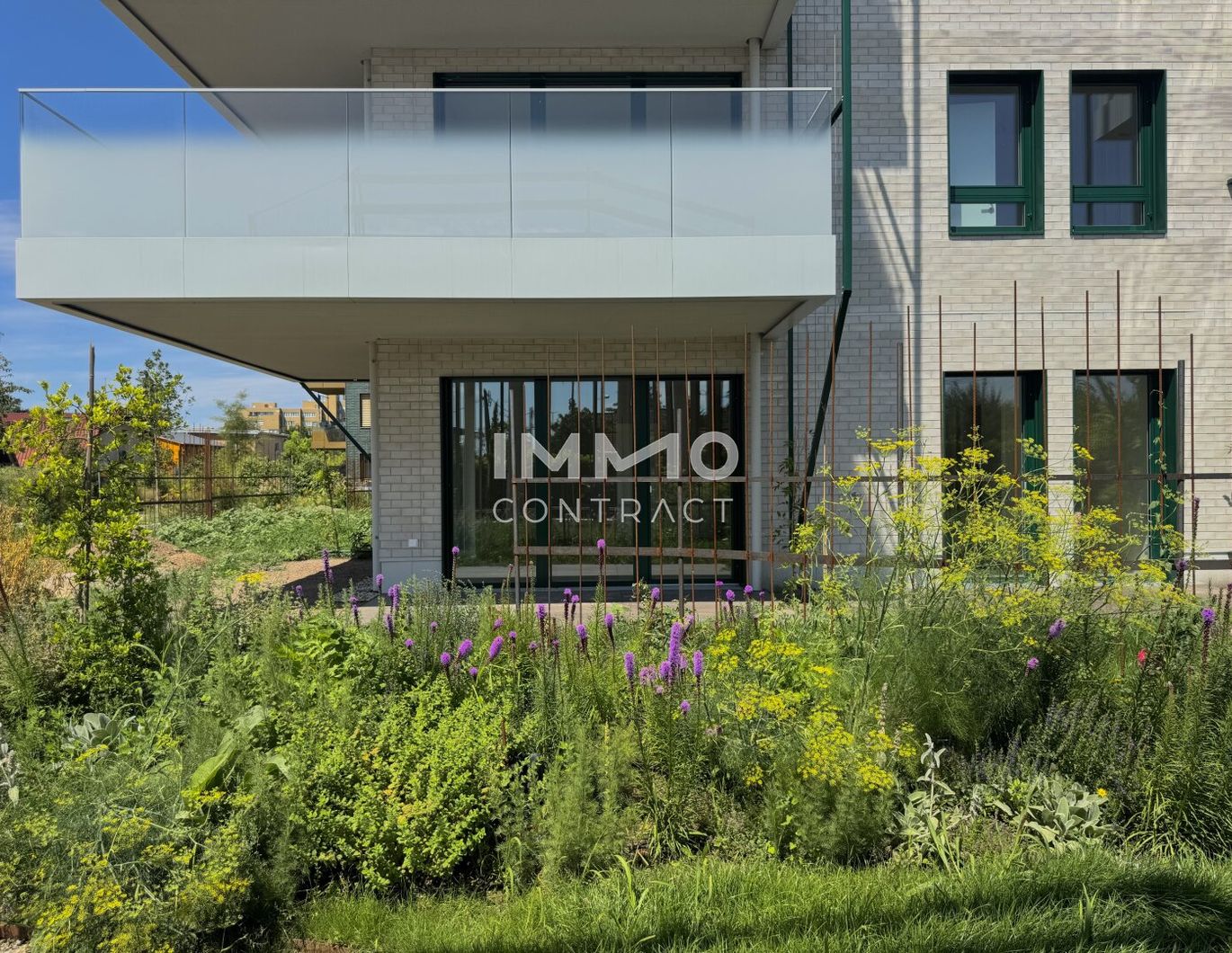 Provisionsfrei: 96m2 Garten - Luxuriöse Wohnung mit Büro in exklusiver Parkanlage