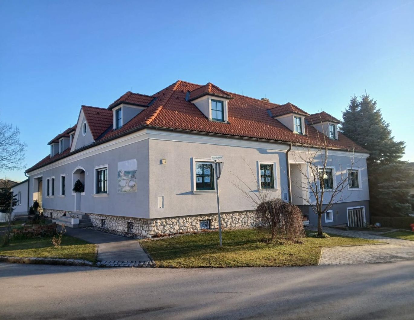 Großzügiges Wohnparadies für Familien in Zissersdorf