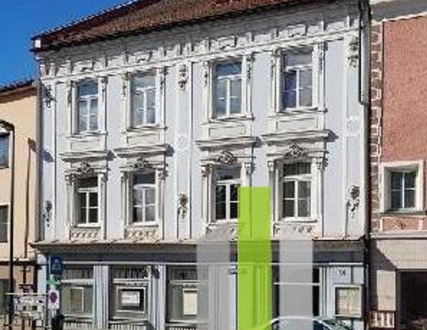 Große Wohnung im Ortszentrum (WG geeignet)