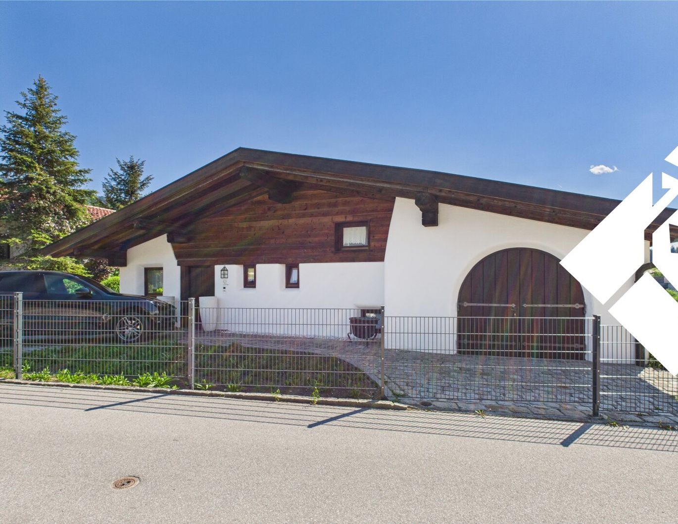 Tiroler Landhaus in alpiner Idylle im Kurort Bad Häring