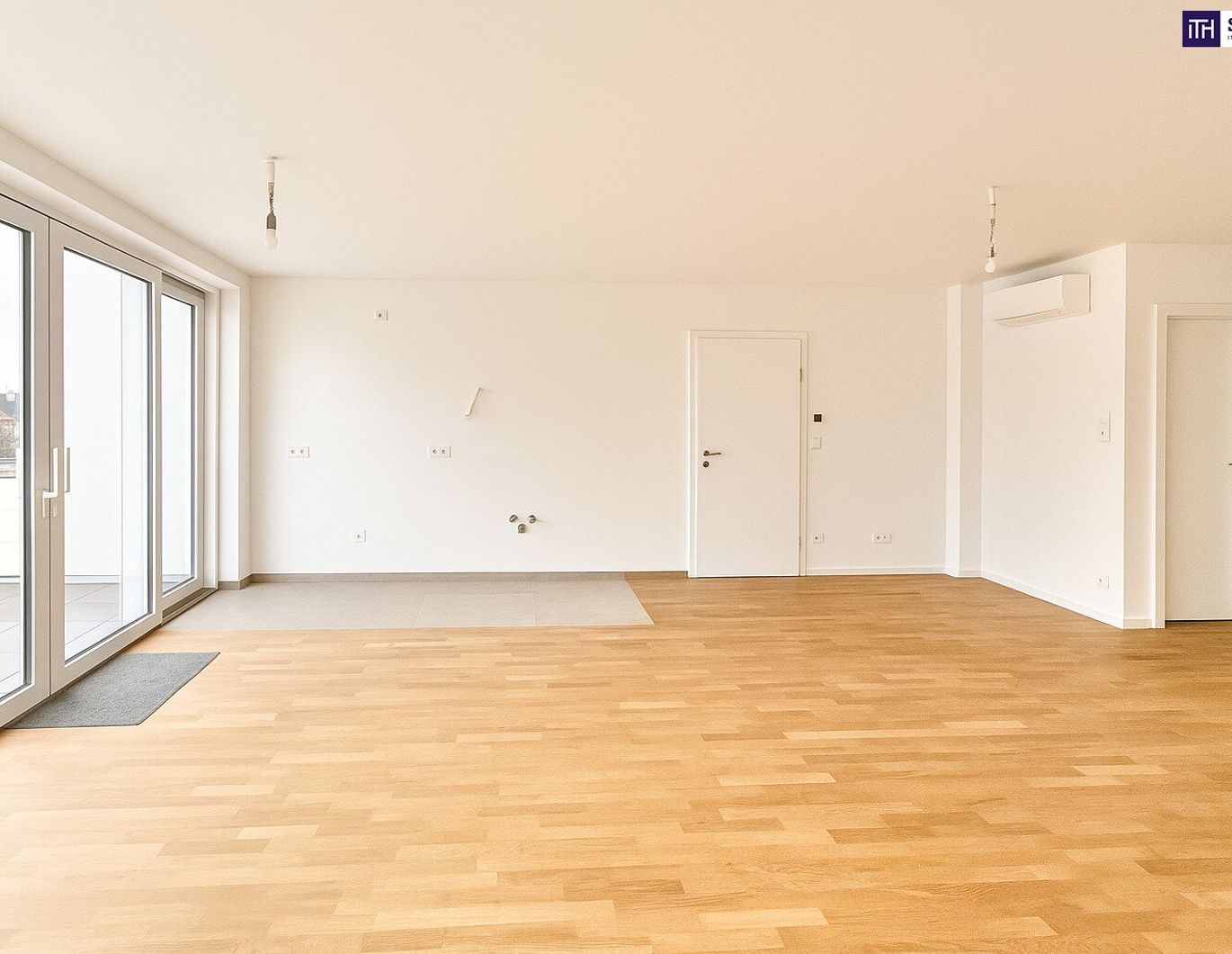 ERSTBEZUG! Exklusive Dachgeschoss-Maisonette mit zwei Südterrassen und spektakulärem Ausblick