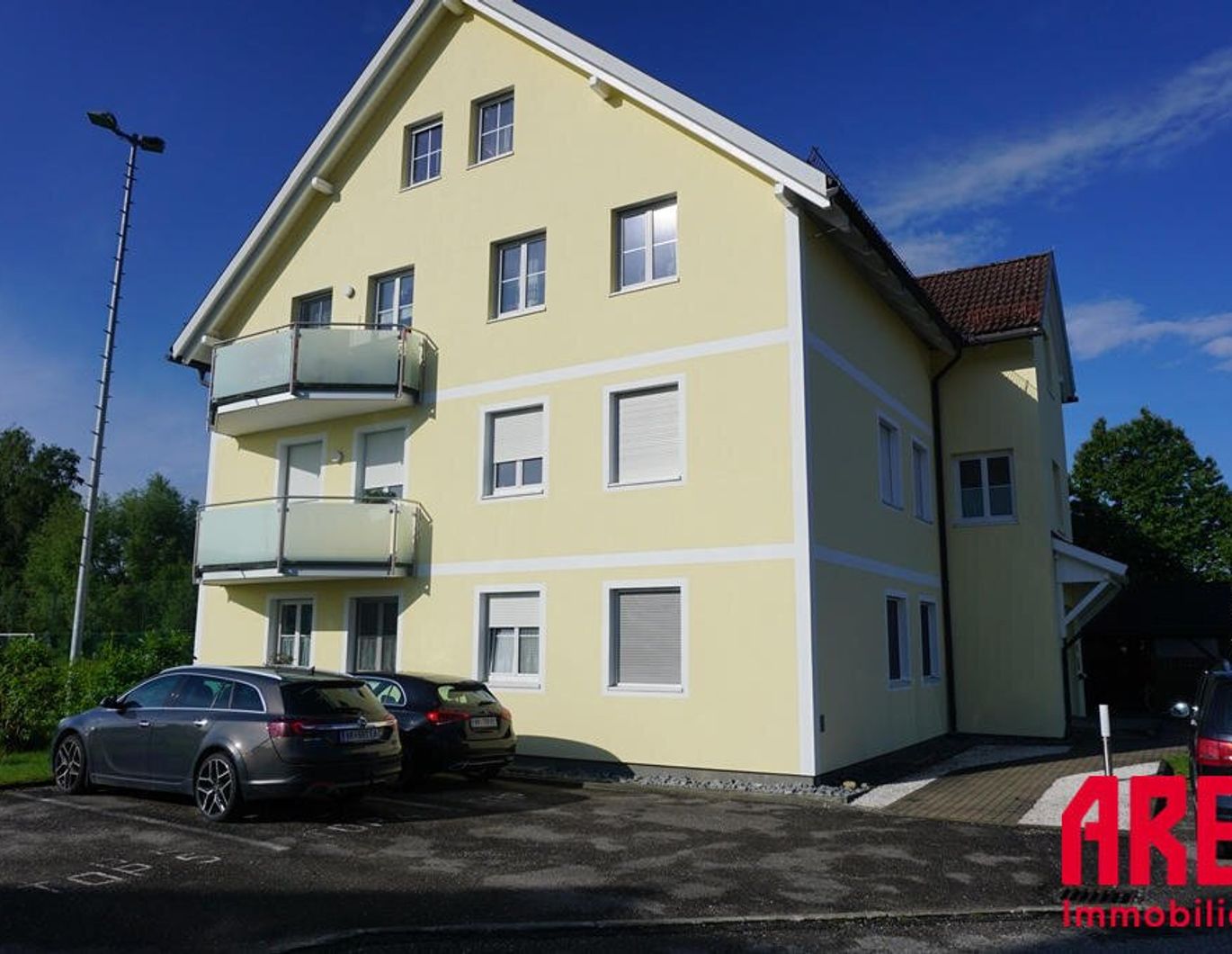 gemütliche 2-Zimmer Wohnung mit Garten, Terrasse und PKW-Stellplatz
