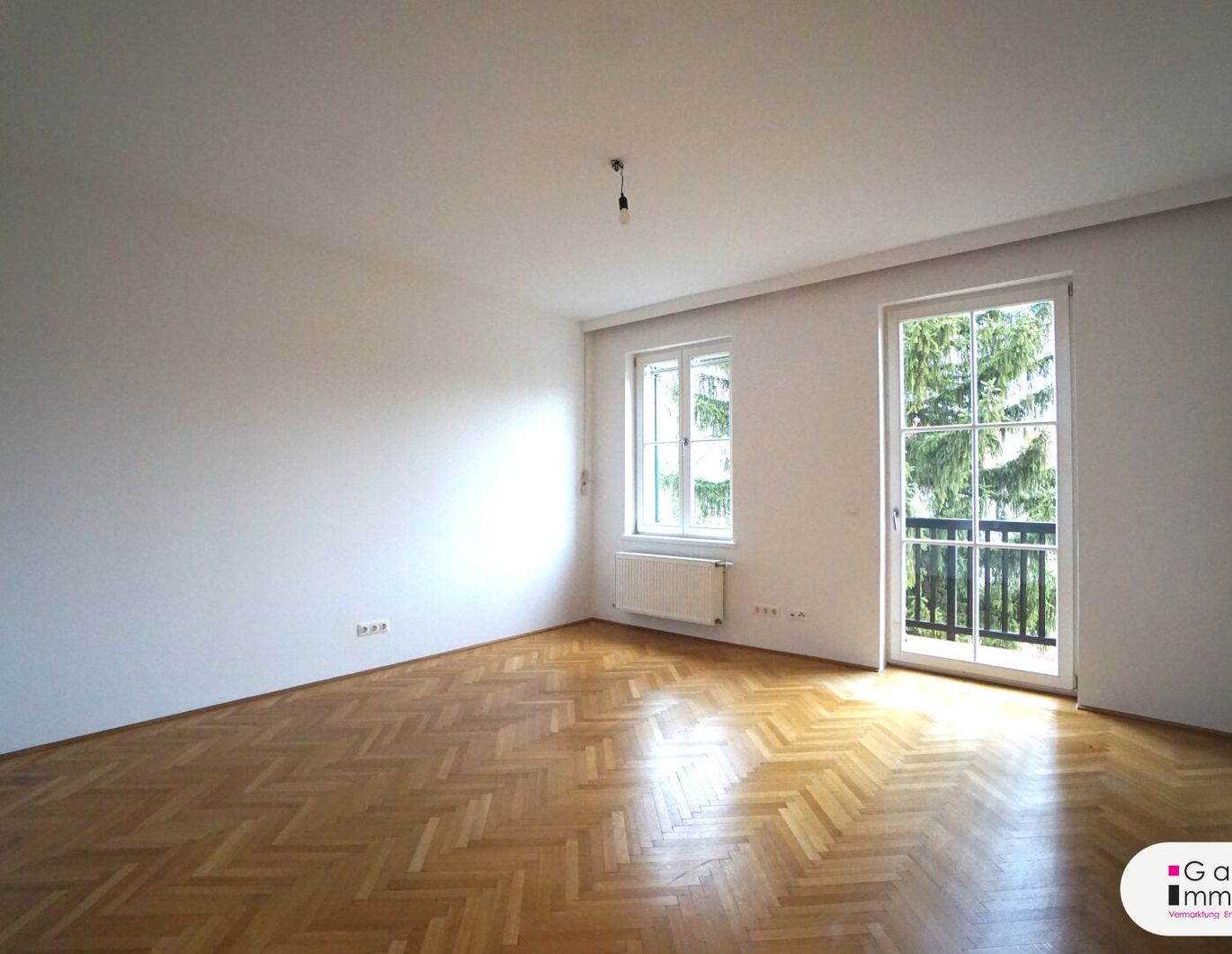 Schönbrunner Schlosspark - 3-Zimmer Mietwohnung mit kleinem Balkon