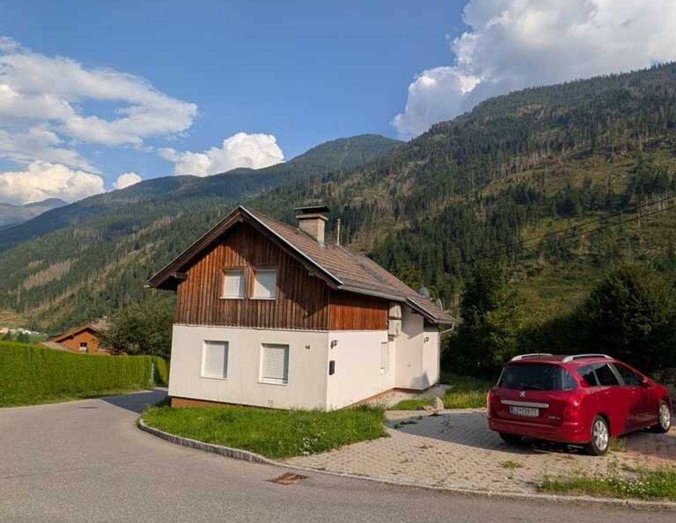Saniertes Wohnhaus mit 2 Appartements nahe dem Mölltaler Gletscher