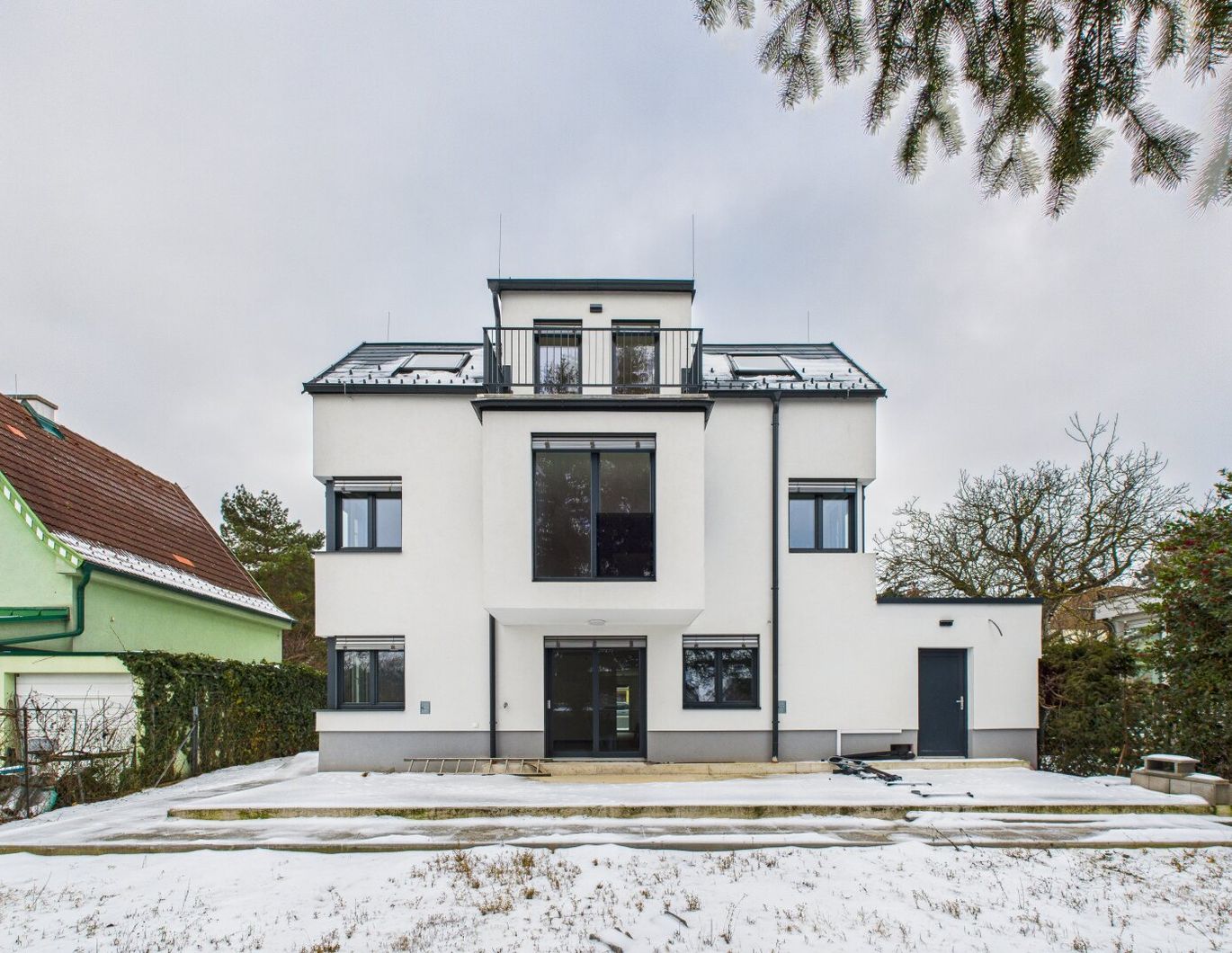 Wohnen und Arbeiten vereint | Mehrfamilienhaus mit Geschäftsfläche in 1230 Wien