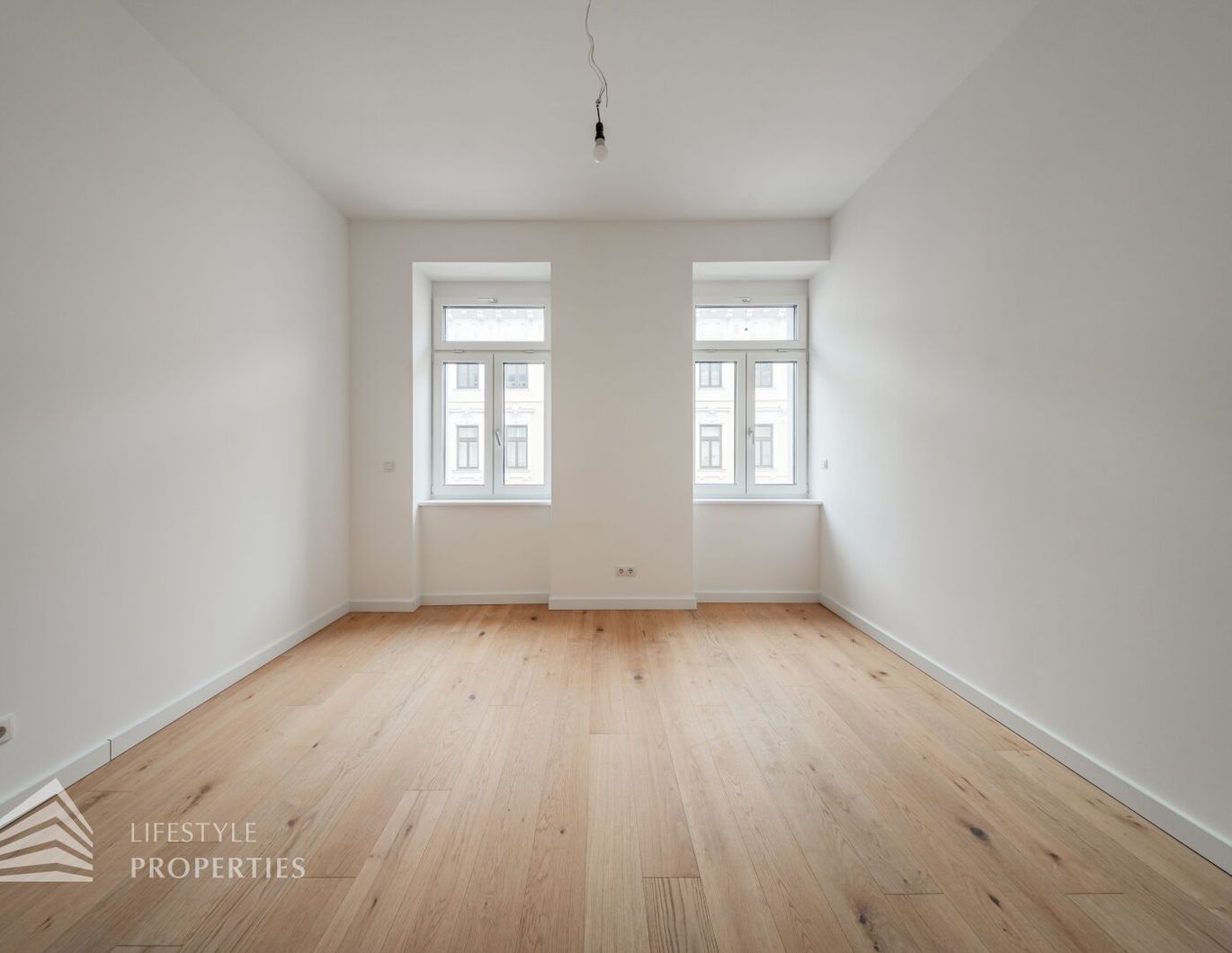 Erstbezug 2-Zimmer Wohnung mit Balkon, Nähe Aumannplatz