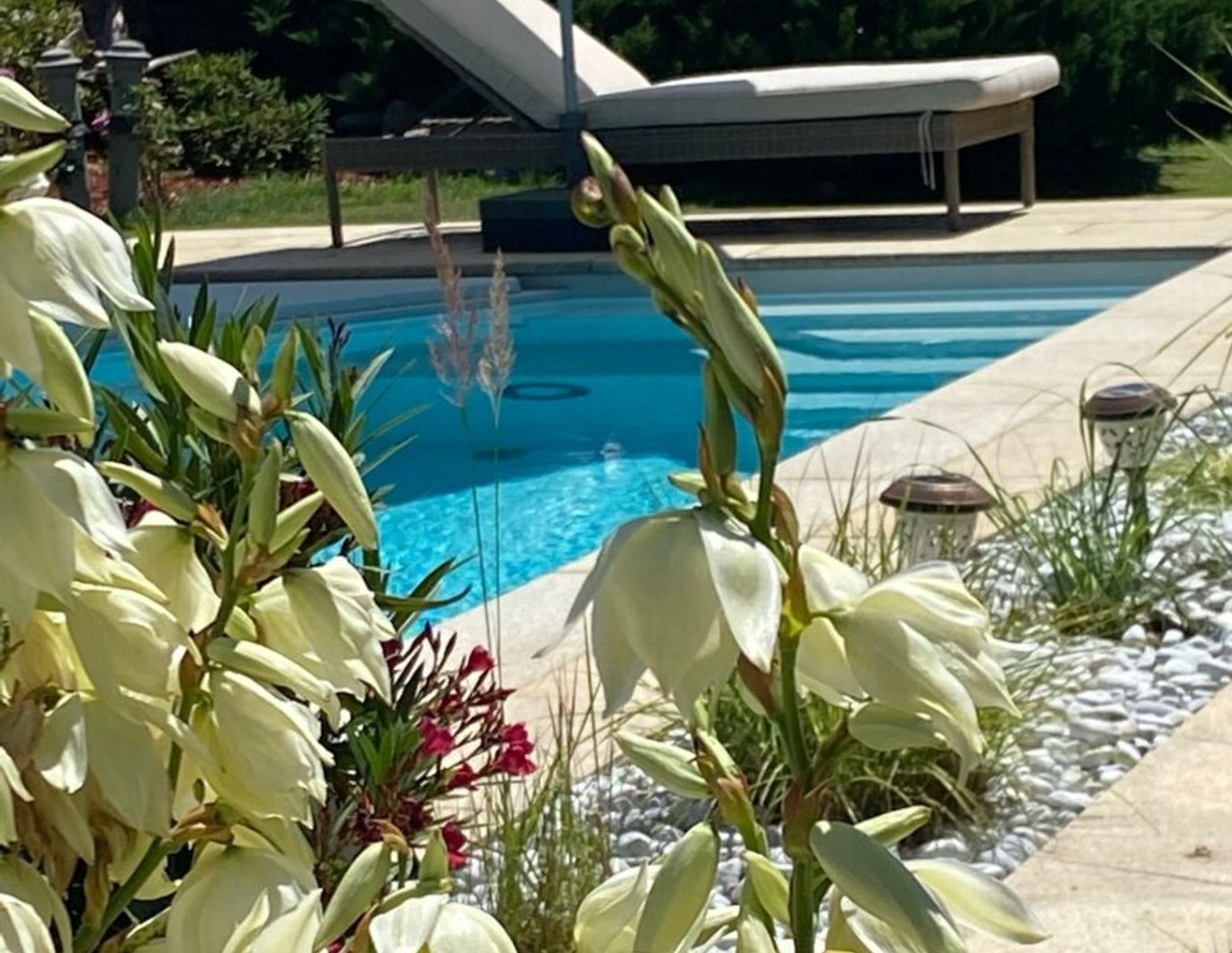 Der besondere Bungalow mit schöner Gartenanlage, großem Pool und PV Anlage in der Nähe vom Thalersee im Grazer Naherholungsgebiet