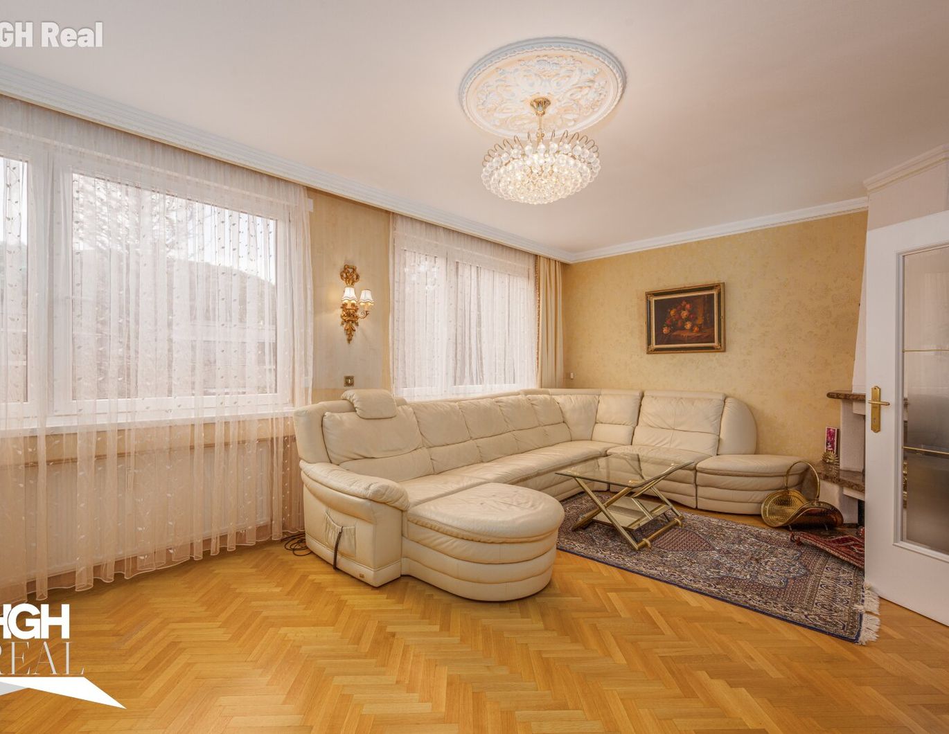 2540 Bad Vöslau Sehr helle und ruhige 4-Zimmer Wohnung mit Loggia am Waldesrand in Thermalbad-Nähe