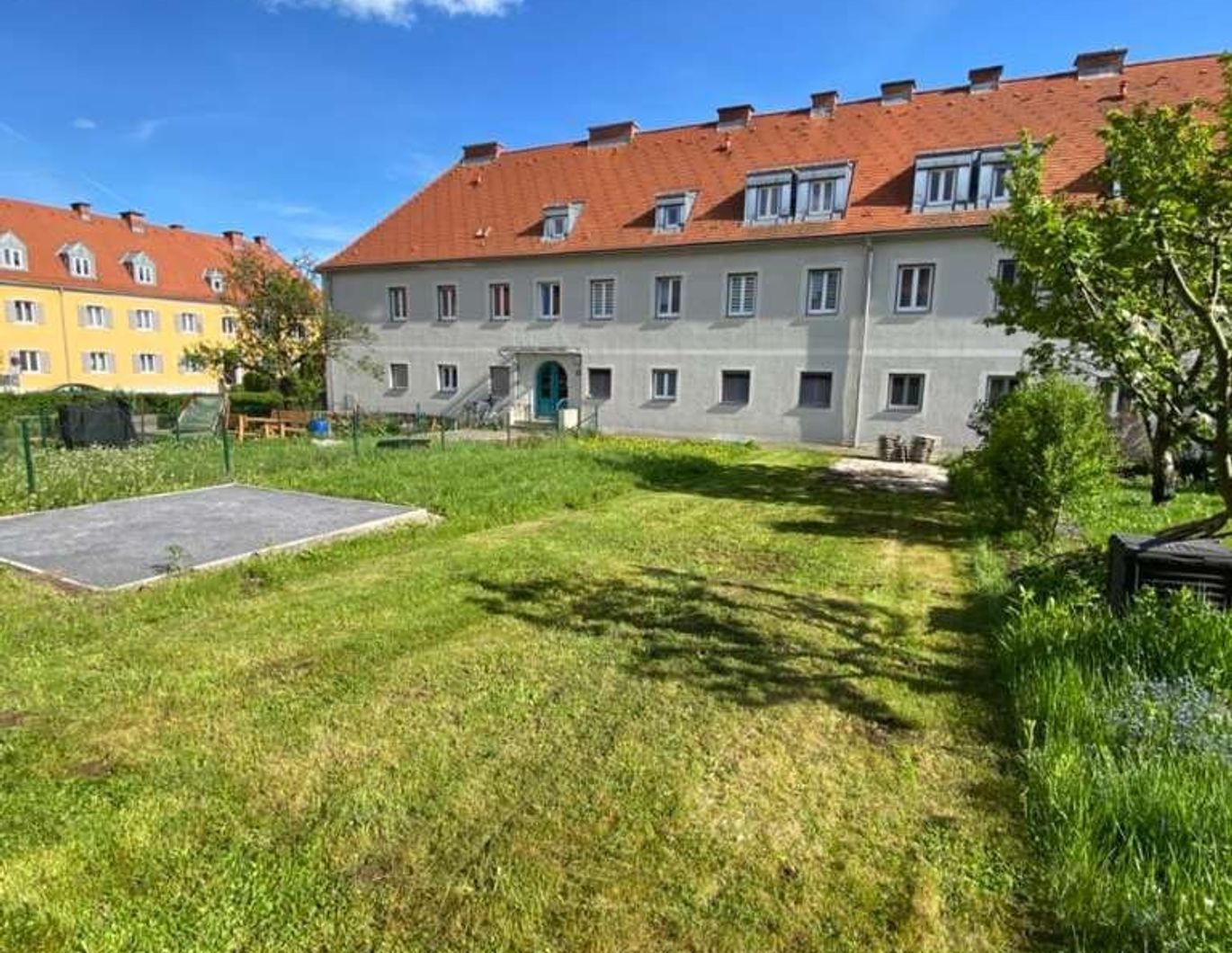 Bezugsfertige Wohnung mit Balkon!