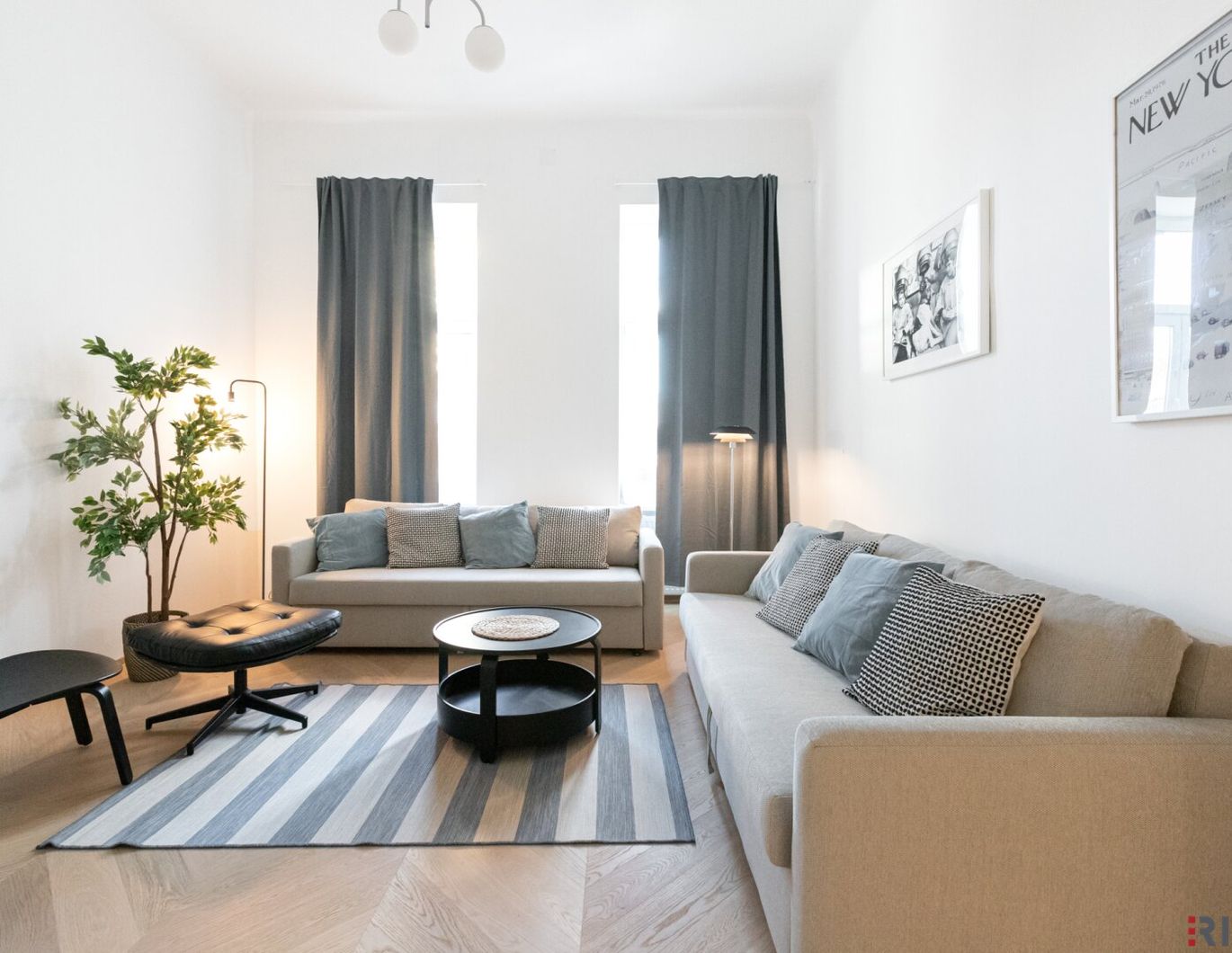 II MODERNE 2 ZIMMER ALTBAUWOHNUNG MIT 25m² TERRASSE II KOMPLETT MÖBLIERT II EINBAUKÜCHE II NÄHE U6 NÄHE U6/AKH/VOLKSOPER/WUKII AIRBNB