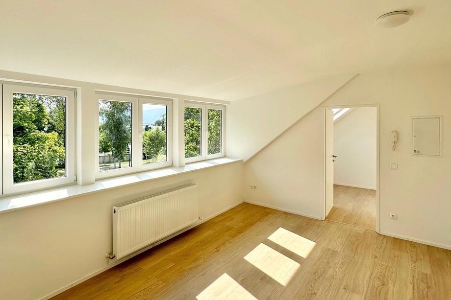 Zinshaus mit 12 Kleinwohnungen zu verkaufen (Provisionsfrei)