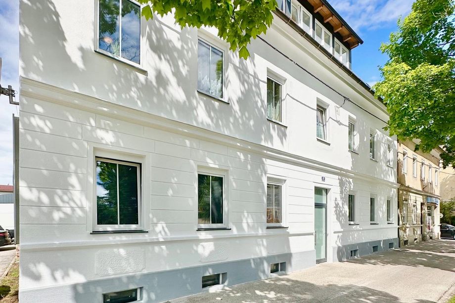 Zinshaus mit 12 Kleinwohnungen zu verkaufen (Provisionsfrei)