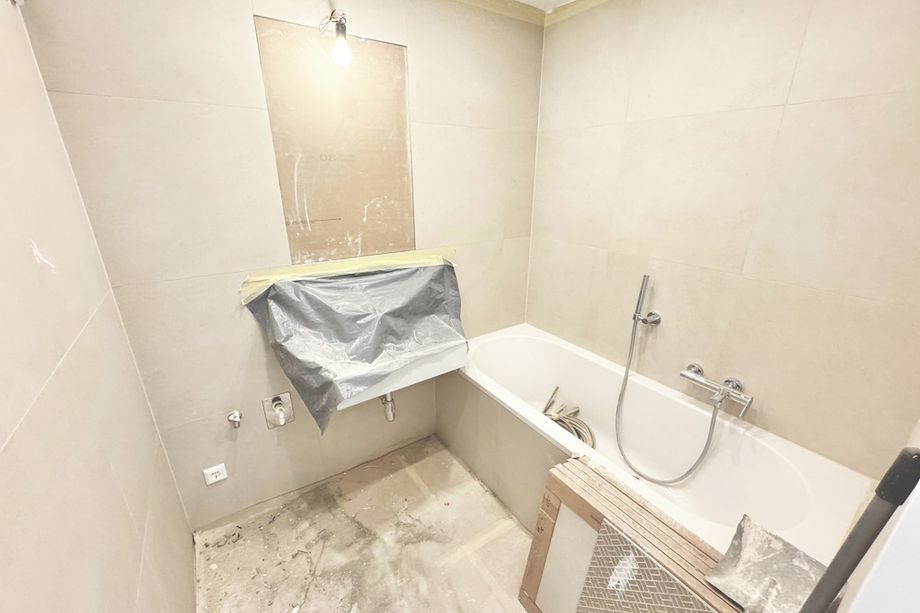 TERRASSENTRAUM | HOFSEITIG | HELLE 2 ZIMMER | TOPLAGE NÄHE KLINIK LANDSTRASSE