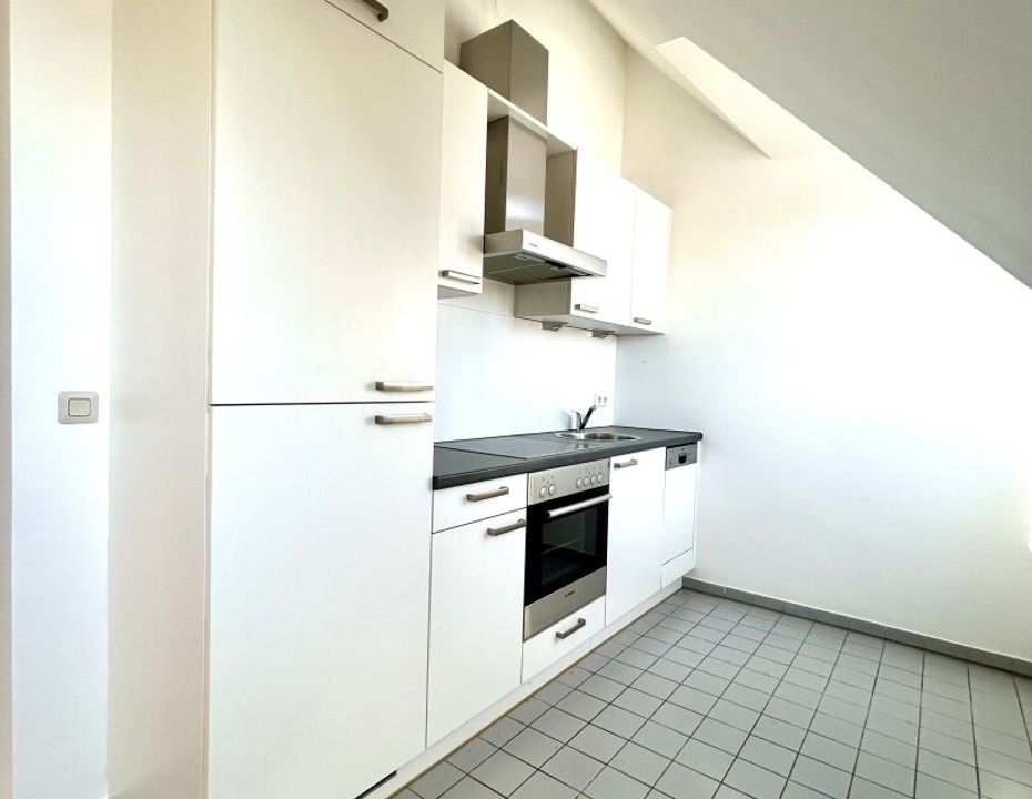 Neuwertige 2 Zimmer-Wohnung in 1050 Wien - U-Bahn-Nähe und moderne Ausstattung!