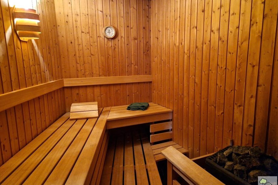 TRAUMLAGE PÖSTLINGBERG - Mitten im Grünen mit Fernblick und doch zentral - Villa mit Charakter & Charme