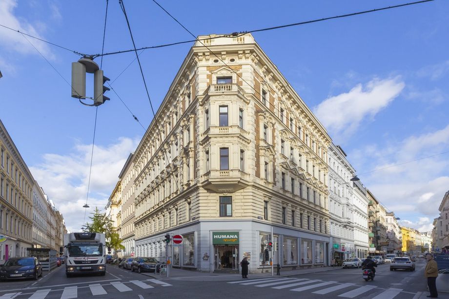 Gumpendorfer Straße - 83% Leerstand bzw. befristet, Zinshaus mit DG-Potential in Toplage