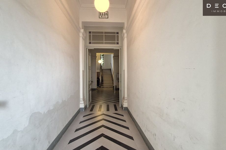 | 2 EINHEITEN | WOHNUNGSPAKET | VIEL POTENTIAL |