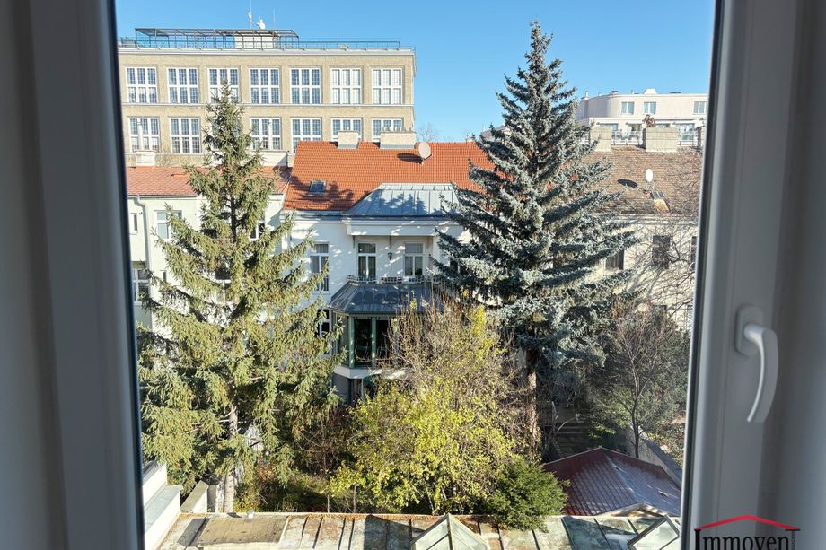 ZINSHAUS in 1140 Wien - befristet für 10 Jahre vermietet, mit einer derzeitigen Jahresnettomieteinnahme von € 83.400,00 - eine lukrative Investition!