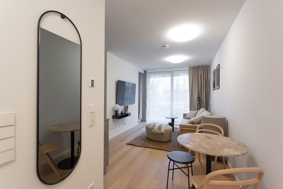 Ideal für Anleger! Exklusiver, voll möblierter Neubau mit Loggia am Donaukanal!