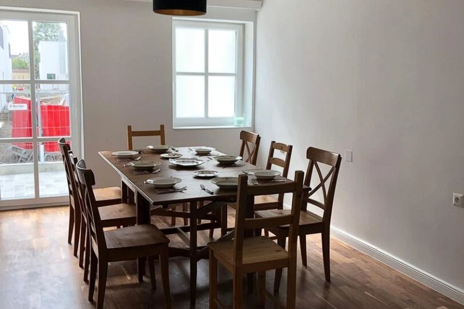 Nachhaltig vermietetes Anlagepaket mit ca. 376m² WNF | Ein Einfamilienhaus und drei Reihenhäuser | HMZ-Erhöhungen für 2026 & 2028 vereinbart