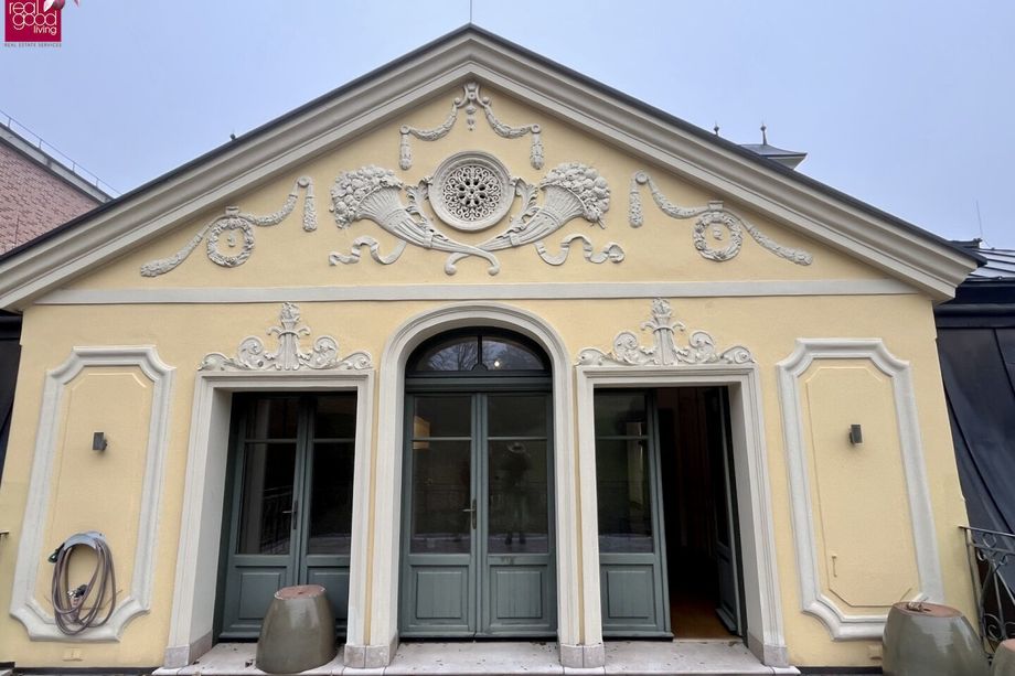 Prestige-Villa in Wien-Mauer - 15 Zimmer, 3.700 m² Gartenparadies, vielseitig nutzbar -Büro & Wohnen vereinbaren!