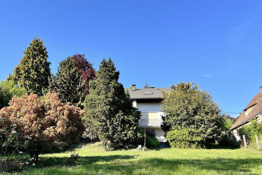 Grundstück in Grün-Ruhelage Rosenberg - 1.938 m² für anspruchsvolle Neubaukonzepte