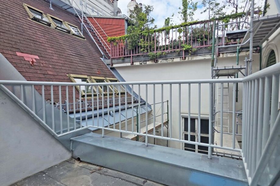 ANNAGASSE | AB JULI 2026 | exklusive 3-Zimmer-Altbauwohnung in historischem Innenstadt-Palais | ERSTBEZUG