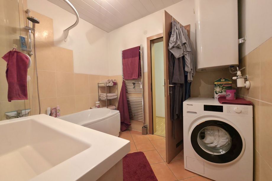Gut aufgeteilte Wohnung Nähe St. Peter Schulzentrum!