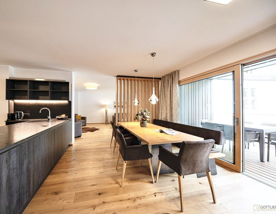 Bestlage Pinzgau mit ca. 6% Rendite! Sieben Apartments mit Terrassen, Balkonen und beheiztem Aussenpool
